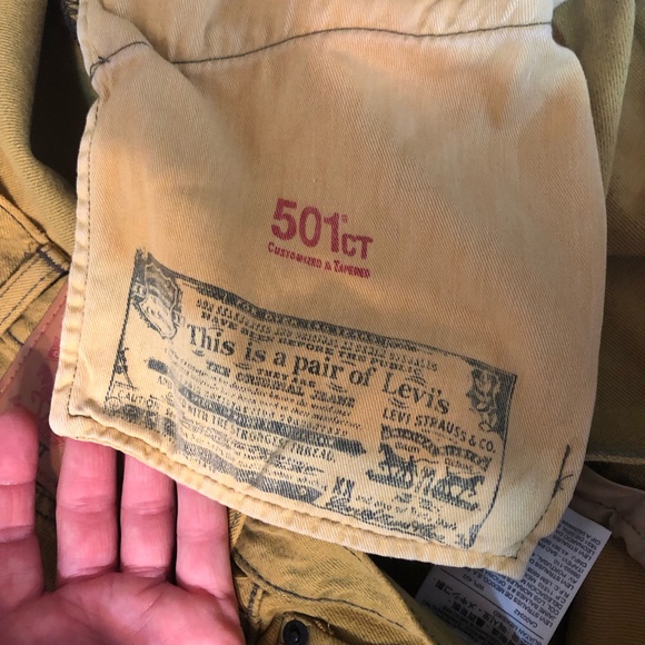 Levi’s Retro Color Washed 501 CT (Customized Tapered) Yellow Jeans Mens 40x24 - Picture 3 of 13